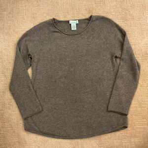 🩶⚡️  Celeste Wool Cashmere Crewneck Sweater Gray. Fits L, or XL form fitted